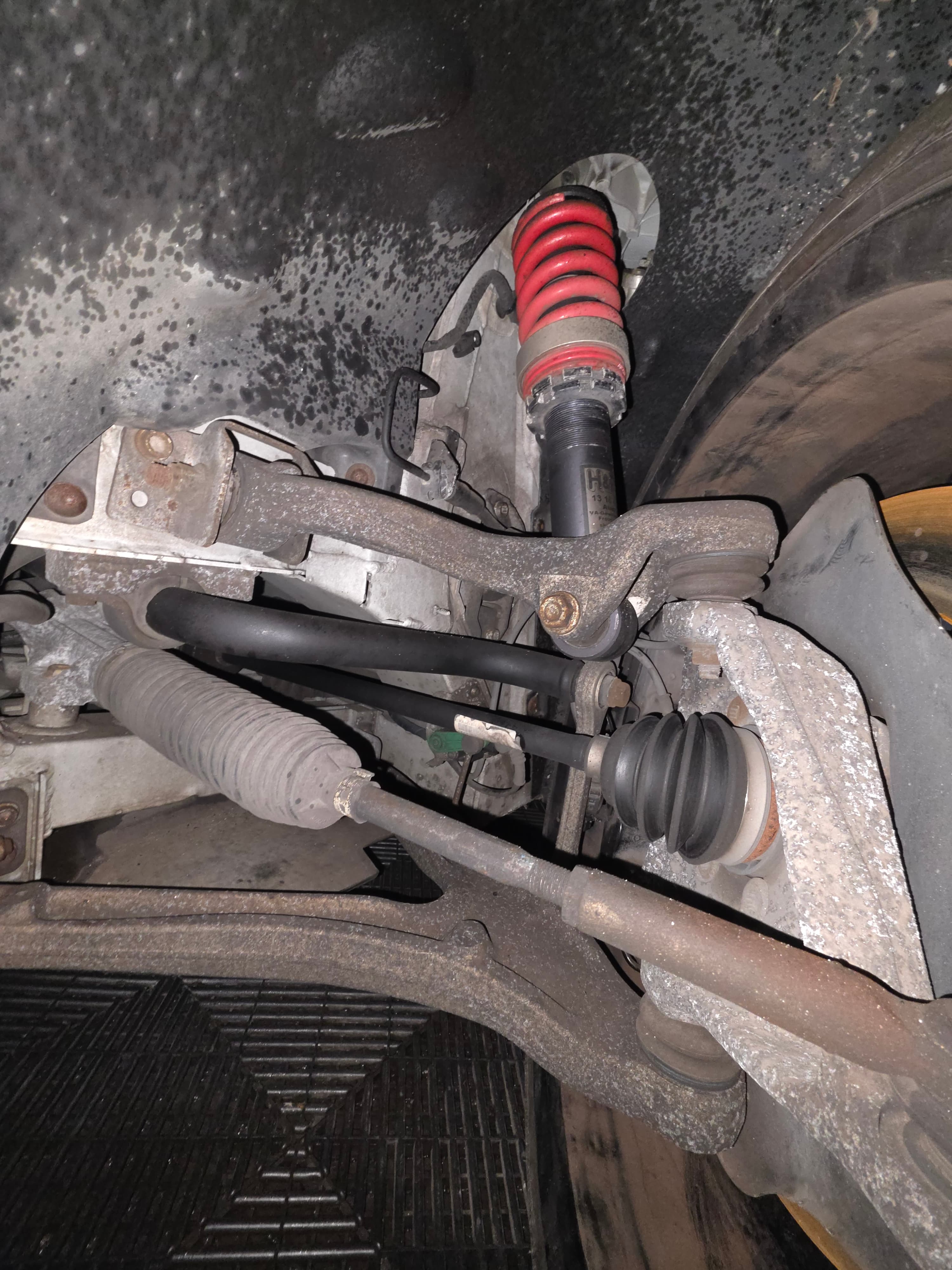 Fotos de inspeccion del motor y bajo carroceria 2